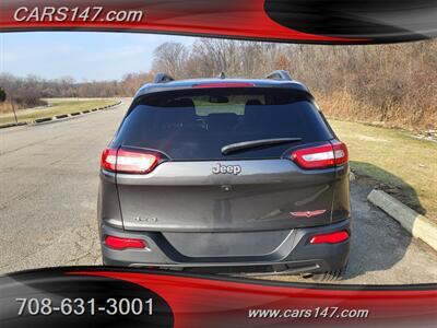 2016 Jeep Cherokee Trailhawk - Photo 8 - Midlothian, IL 60445