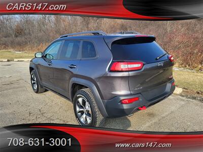 2016 Jeep Cherokee Trailhawk - Photo 9 - Midlothian, IL 60445