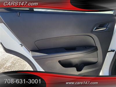 2015 Chevrolet Equinox LT   - Photo 24 - Midlothian, IL 60445