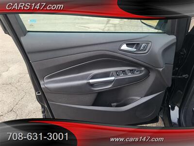 2017 Ford Escape SE   - Photo 24 - Midlothian, IL 60445