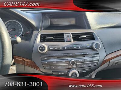 2011 Honda Accord EX   - Photo 18 - Midlothian, IL 60445