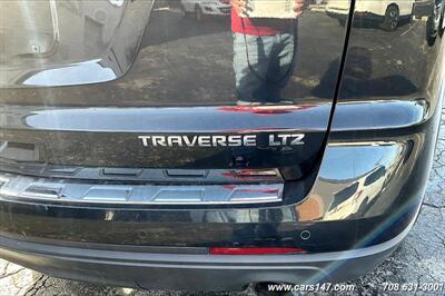 2013 Chevrolet Traverse LTZ   - Photo 15 - Midlothian, IL 60445