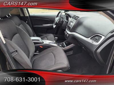 2019 Dodge Journey SE   - Photo 12 - Midlothian, IL 60445
