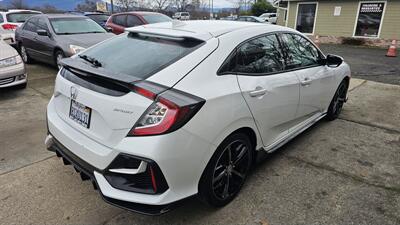 2020 Honda Civic Sport   - Photo 2 - Lakeport, CA 95453-5619