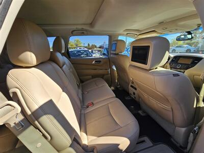 2014 Nissan Pathfinder Platinum   - Photo 6 - Lakeport, CA 95453-5619