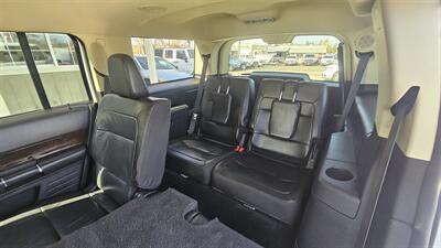 2019 Ford Flex Limited - Photo 9 - Lakeport, CA 95453-5619