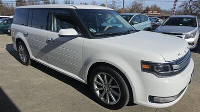 2019 Ford Flex Limited - Photo 2 - Lakeport, CA 95453-5619