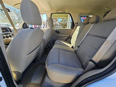 2005 Ford Escape XLT   - Photo 11 - Lakeport, CA 95453-5619