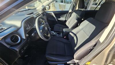 2013 Toyota RAV4 XLE - Photo 5 - Lakeport, CA 95453-5619