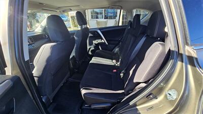 2013 Toyota RAV4 XLE - Photo 6 - Lakeport, CA 95453-5619