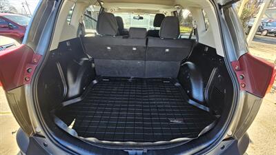 2013 Toyota RAV4 XLE - Photo 7 - Lakeport, CA 95453-5619