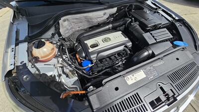 2009 Volkswagen Tiguan SE 4Motion - Photo 10 - Lakeport, CA 95453-5619