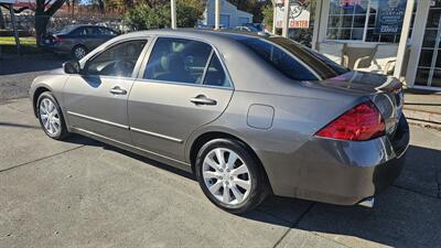 2006 Honda Accord EX V-6   - Photo 4 - Lakeport, CA 95453-5619