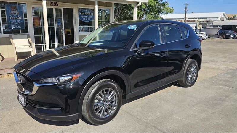 2018 Mazda CX-5 Sport  
