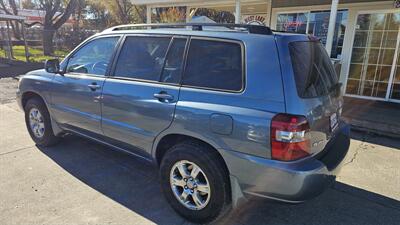 2005 Toyota Highlander - Photo 4 - Lakeport, CA 95453-5619