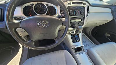 2005 Toyota Highlander - Photo 11 - Lakeport, CA 95453-5619