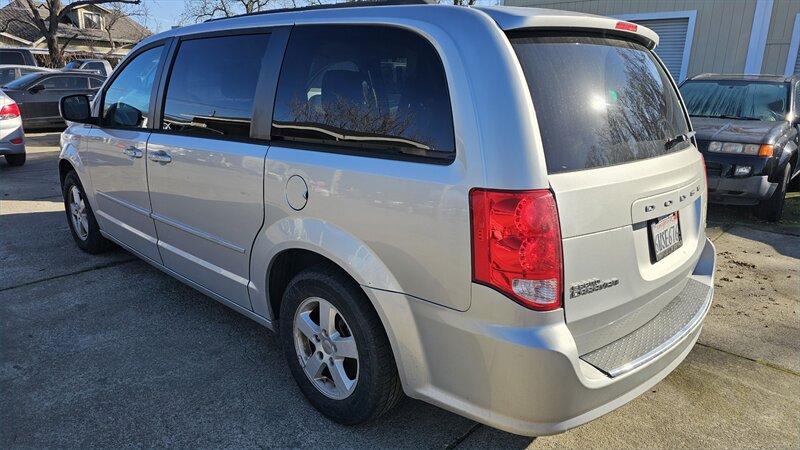 2012 Dodge Grand Caravan SXT  