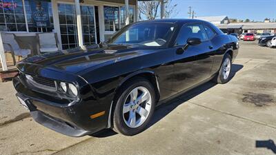 2013 Dodge Challenger SXT Coupe