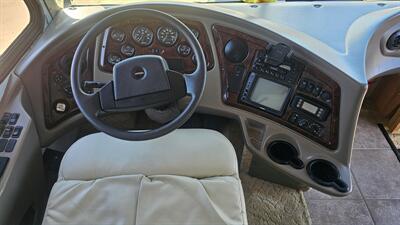 2005 CROSS COUNTRY SPORTS COACH SE 372DS   - Photo 17 - Lakeport, CA 95453-5619