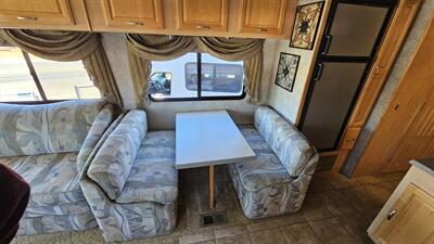 2005 CROSS COUNTRY SPORTS COACH SE 372DS   - Photo 11 - Lakeport, CA 95453-5619