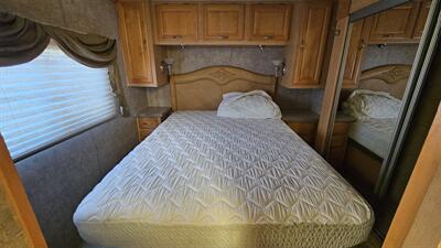 2005 CROSS COUNTRY SPORTS COACH SE 372DS   - Photo 14 - Lakeport, CA 95453-5619