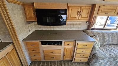 2005 CROSS COUNTRY SPORTS COACH SE 372DS   - Photo 9 - Lakeport, CA 95453-5619