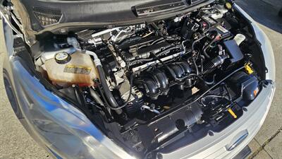 2013 Ford Fiesta S   - Photo 11 - Lakeport, CA 95453-5619