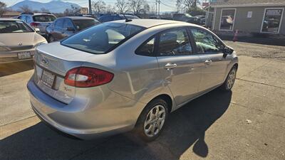 2013 Ford Fiesta S   - Photo 3 - Lakeport, CA 95453-5619