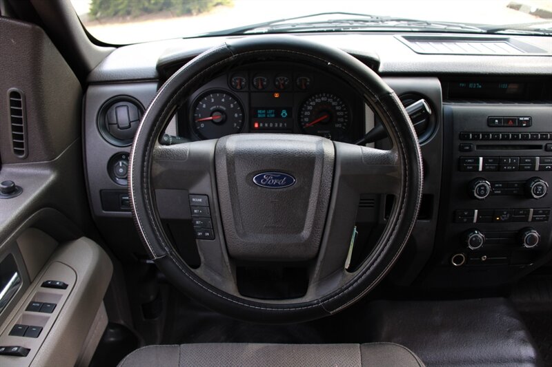 2009 Ford F-150 XL photo