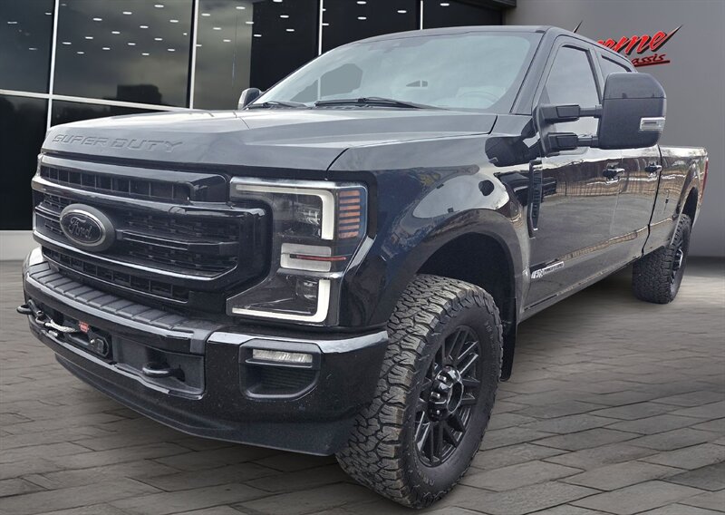 2022 Ford F-250 Super Duty LARIAT  