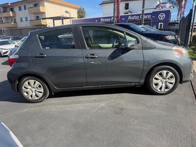 2012 Toyota Yaris 5-Door L   - Photo 9 - San Diego, CA 92120
