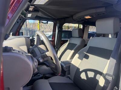 2010 Jeep Wrangler Rubicon   - Photo 4 - San Diego, CA 92120