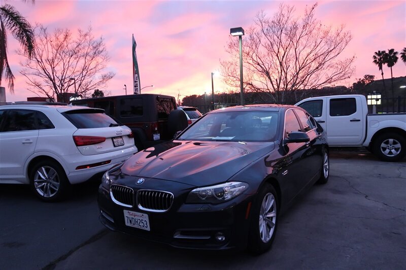 2016 BMW 528i  