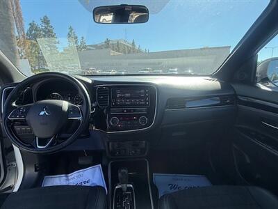 2019 Mitsubishi Outlander LE - Photo 8 - San Diego, CA 92120
