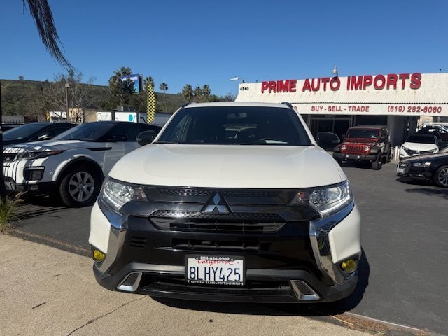 2019 Mitsubishi Outlander LE  
