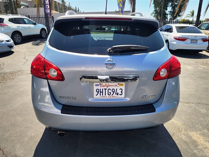 2012 Nissan Rogue SL  