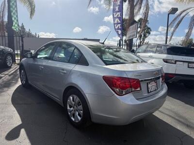 2014 Chevrolet Cruze LS Auto   - Photo 7 - San Diego, CA 92120