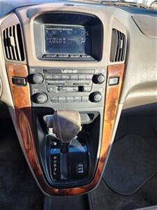 2000 Lexus RX   - Photo 7 - San Diego, CA 92120