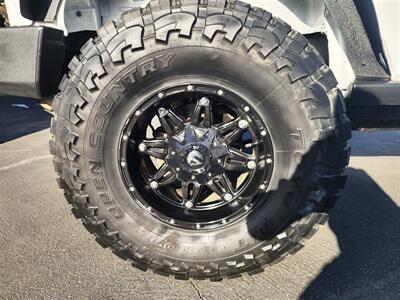 2016 Jeep Wrangler Willys Wheeler   - Photo 18 - San Diego, CA 92120