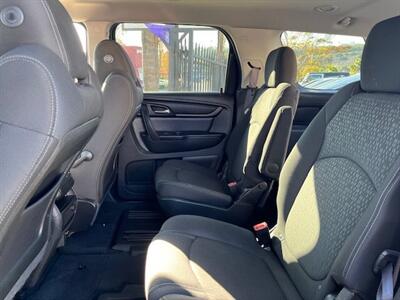 2015 GMC Acadia SLE-2 - Photo 7 - San Diego, CA 92120