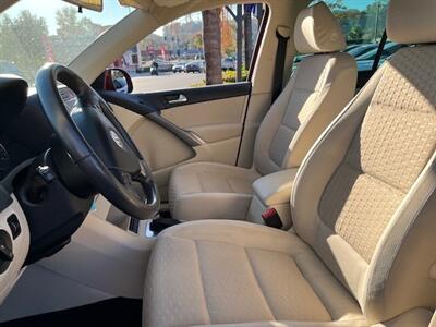 2009 Volkswagen Tiguan SE 4Motion   - Photo 6 - San Diego, CA 92120