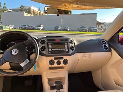 2009 Volkswagen Tiguan SE 4Motion   - Photo 4 - San Diego, CA 92120