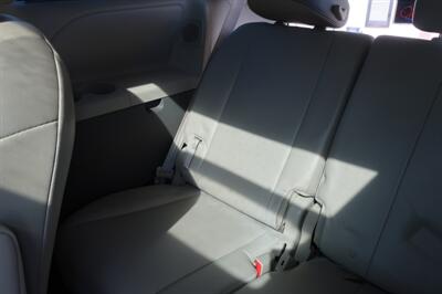 2013 Toyota Sienna Limited 7-Passenger   - Photo 15 - Lakeland, FL 33801