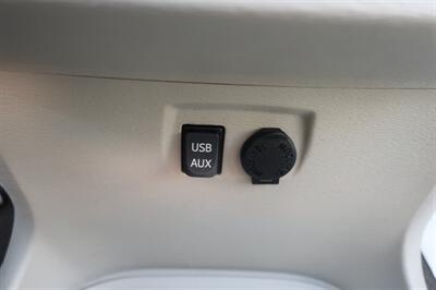 2013 Toyota Sienna Limited 7-Passenger   - Photo 53 - Lakeland, FL 33801