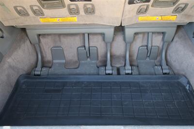 2013 Toyota Sienna Limited 7-Passenger   - Photo 26 - Lakeland, FL 33801