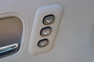 2013 Toyota Sienna Limited 7-Passenger   - Photo 39 - Lakeland, FL 33801