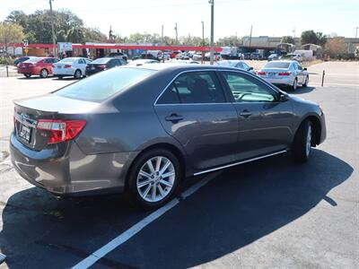 2012 Toyota Camry XLE - Photo 6 - Lakeland, FL 33801