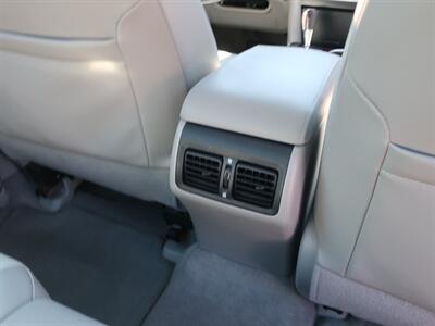 2012 Toyota Camry XLE - Photo 31 - Lakeland, FL 33801