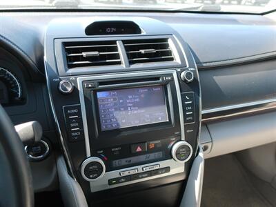 2012 Toyota Camry XLE - Photo 22 - Lakeland, FL 33801