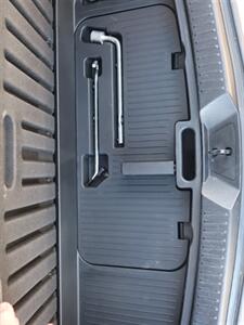 2014 Mazda Mazda5 Grand Touring - Photo 33 - Lakeland, FL 33801